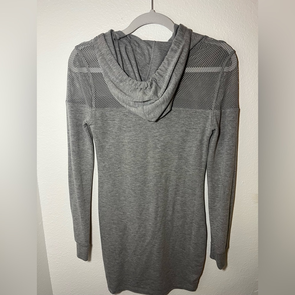 Garage Women’s Gray Hooded Sweater Dress, Size Medium - Picture 3 of 4